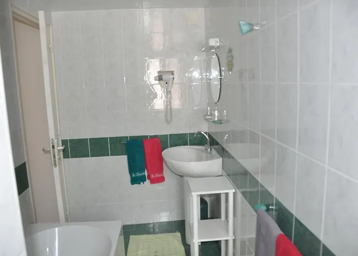 Le 2* Florentin-la-Capelle