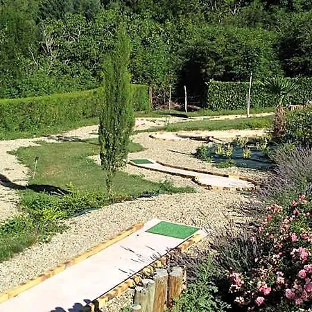 Le 2* Florentin-la-Capelle