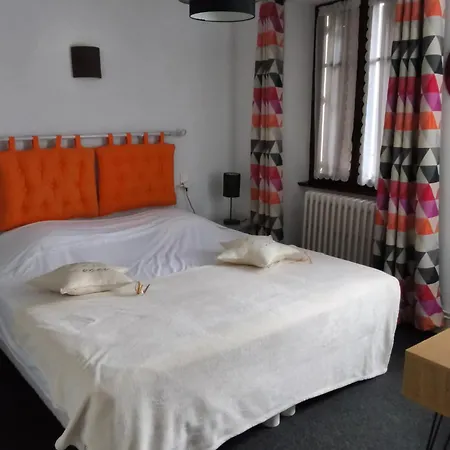 Le Hotel 2*